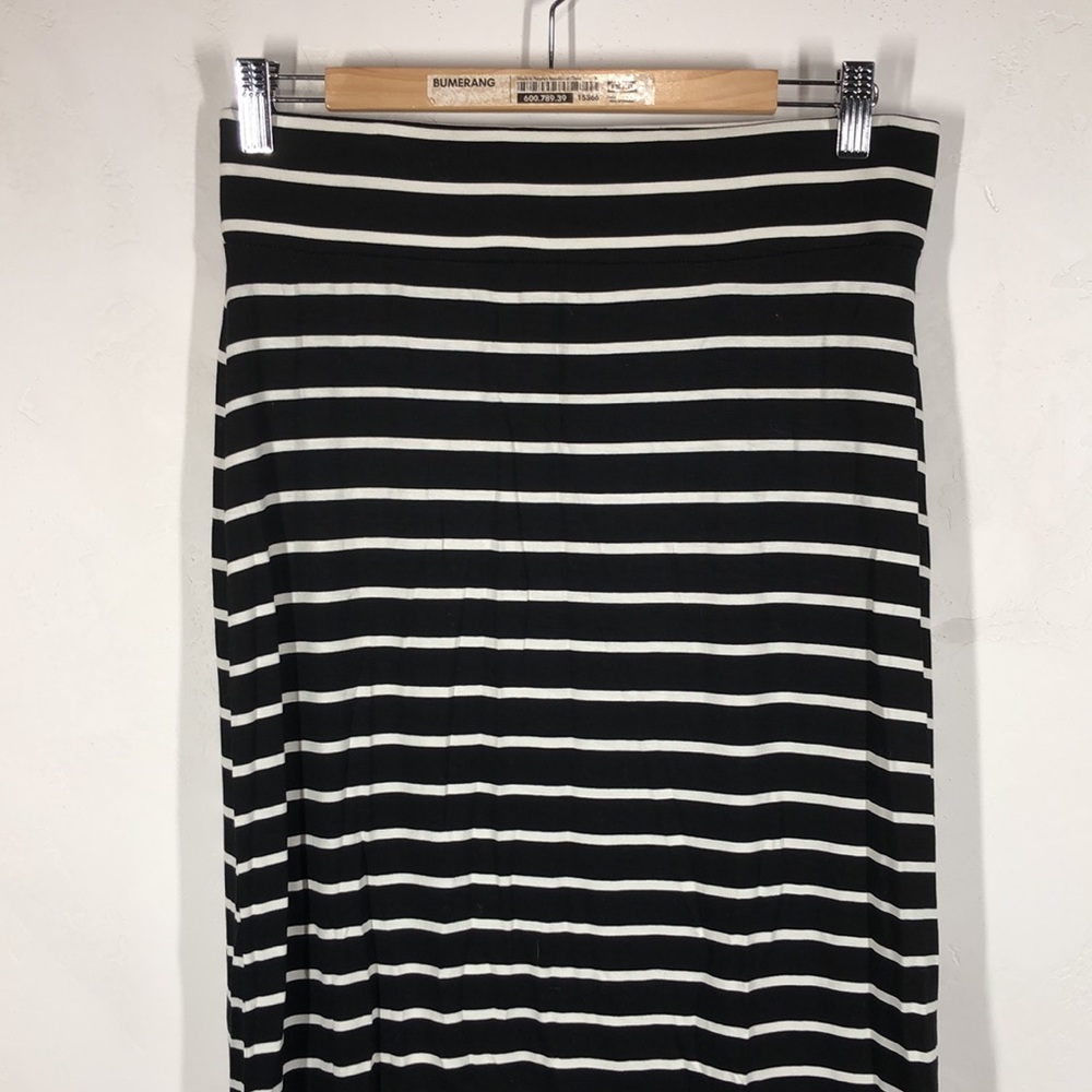 NWT a.n.a black and white stripe maxi skirt medium - Picture 2 of 11